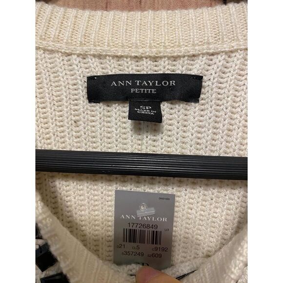 Ann Taylor Small/Petite Crew Neck Sweater NWT Cream Black Embellished Elegant - Picture 7 of 11